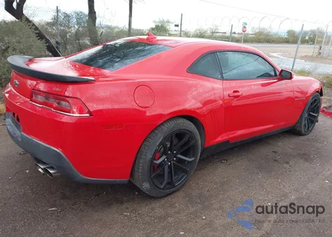 2015 Chevrolet Camaro 2Ss z USA, uszkodzony, nr VIN 2G1FJ1EW5F9181551